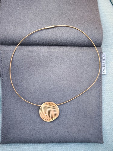 Goldschmuck von niessing 18 - von, niessing/